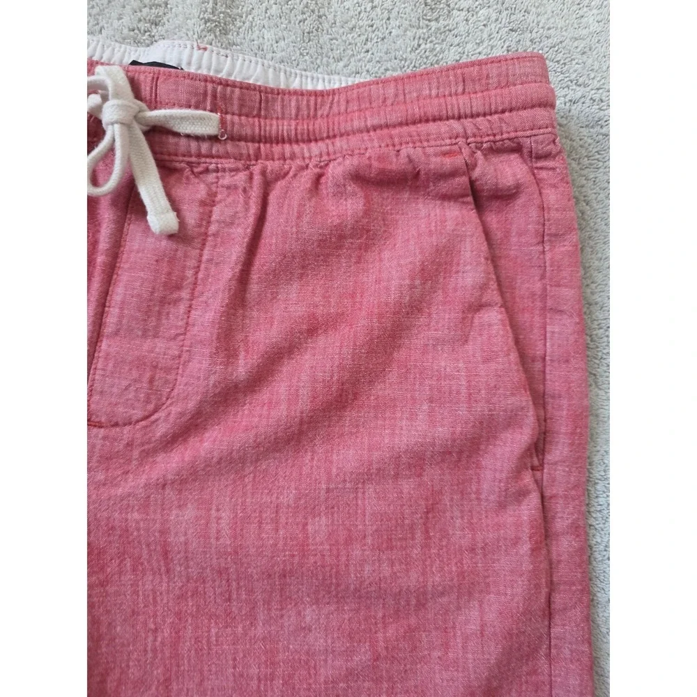 BANANA REPUBLIC DECK SHORTS Mens Size Small ELASTIC DRAWSTRING WAIST RED